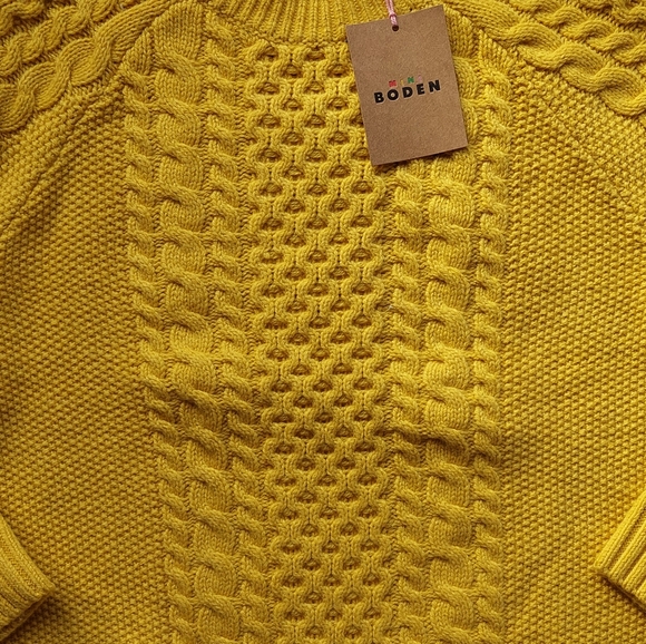 Nwt Mini Boden yellow sweater - Picture 4 of 16